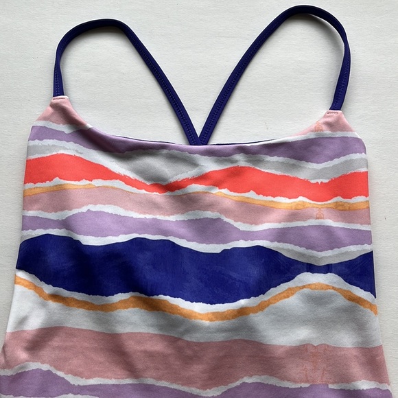 Lululemon Dancing Warrior Tank - Picture 4 of 10